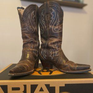 Ariat Heritage Western Boots